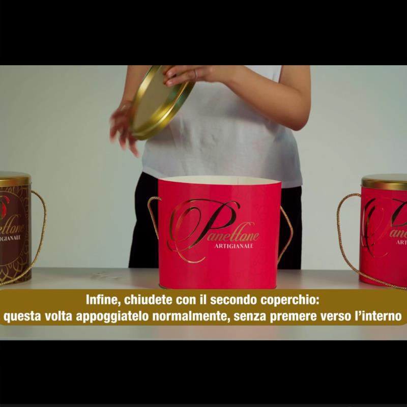 image Nuove scatole per il confezionamento di panettoni, alti o bassi, da 1 kg. (3459)